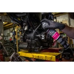 Muc-Off High Pressure Quick Drying Degreaser 750ml 8 Muc-Off High Pressure Quick Drying Degreaser 750ml -Motorcycle Accessories Sales 2022 33345 2