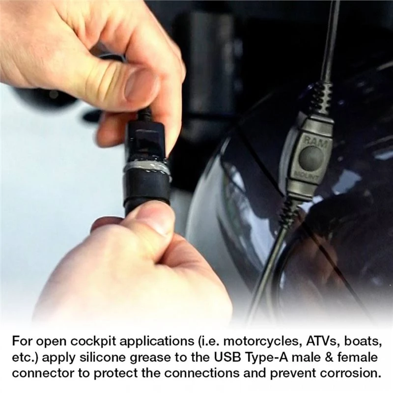 RAM Mounts Quick-Grip™ Waterproof Wireless Charging Suction Cup Mount 8 RAM Mounts Quick-Grip™ Waterproof Wireless Charging Suction Cup Mount - Image 6